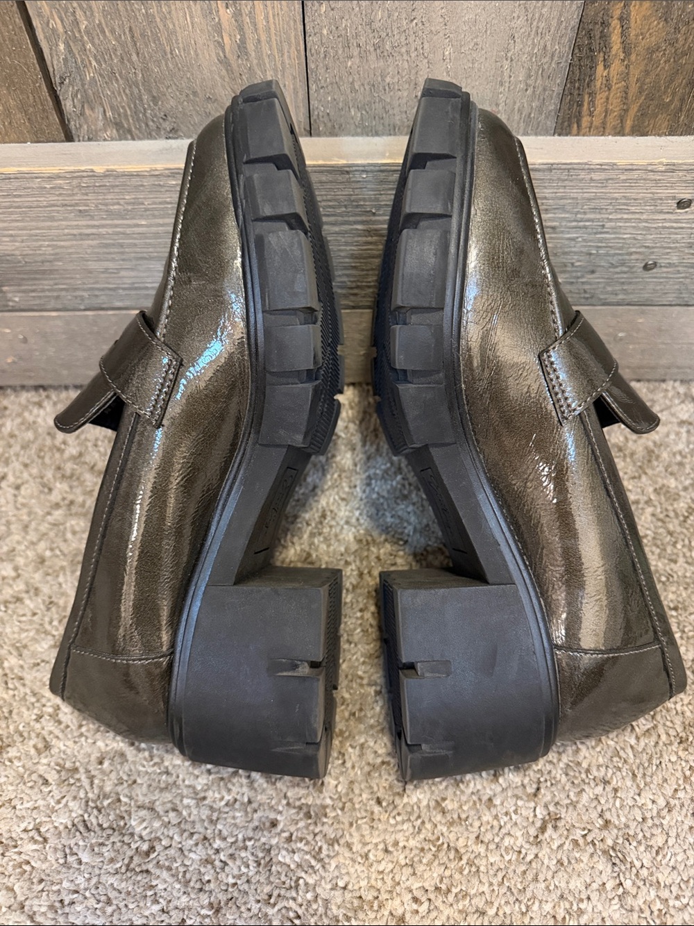Crown Vintage Sage Metallic Olive Chunky Lug Sole Platform Penny Loafers Size 10 - Picture 5 of 9